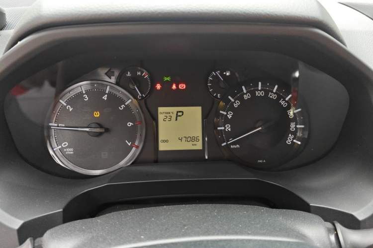 Used Toyota Prado  Instrument Cluster