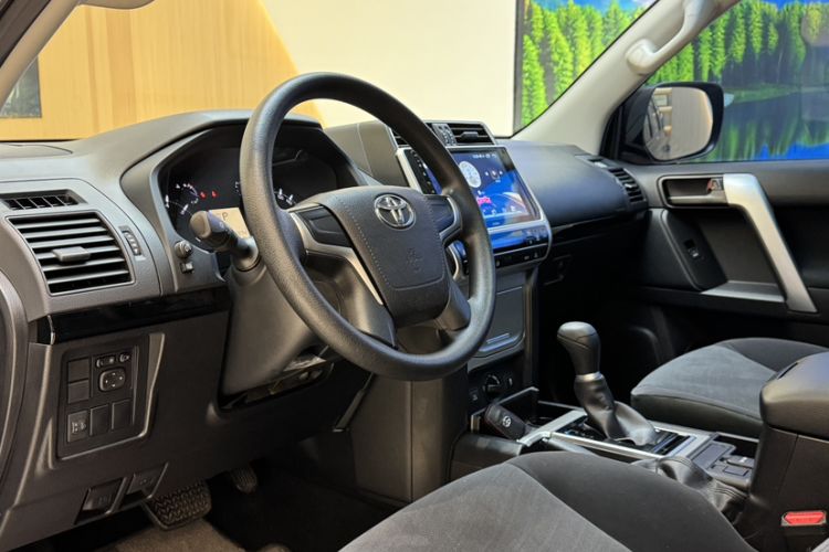 Used Toyota Prado 2019 2.7L TX Steel Wheels Underbody Mounting Sunroof – Middle East Interior 10