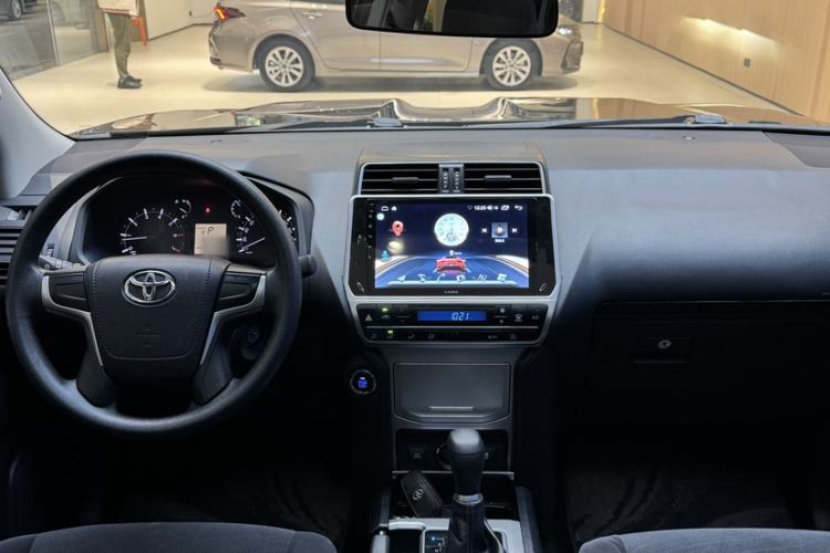 Used Toyota Prado 2019 2.7L TX Steel Wheels Underbody Mounting Sunroof – Middle East Interior 12