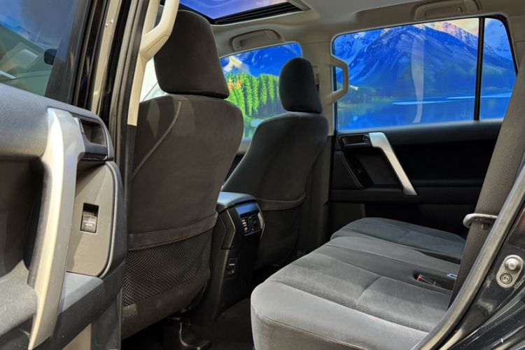 Used Toyota Prado 2019 2.7L TX Steel Wheels Underbody Mounting Sunroof – Middle East Interior 15