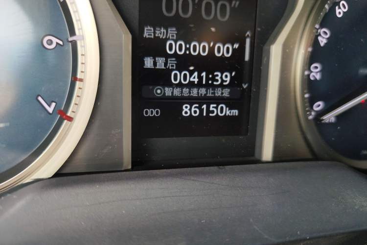 Used Toyota Prado 2019 3.5L Automatic TX-L Deluxe Edition with Rear-Mounted Spare Tire Odometer Close Up