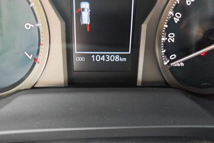 Used Toyota Prado 2019 3.5L Automatic TX-L Deluxe Edition with Rear-Mounted Spare Tire Odometer Close Up