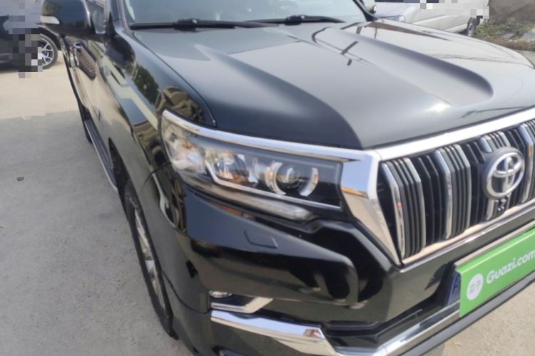 Used Toyota Prado 2019 3.5L Automatic TX-L Deluxe Edition with Rear-Mounted Spare Tire Right Front Headlight