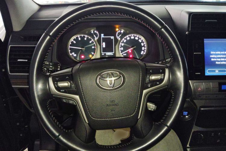Used Toyota Prado 2019 4.0L TX-L Middle East Steering Wheel
