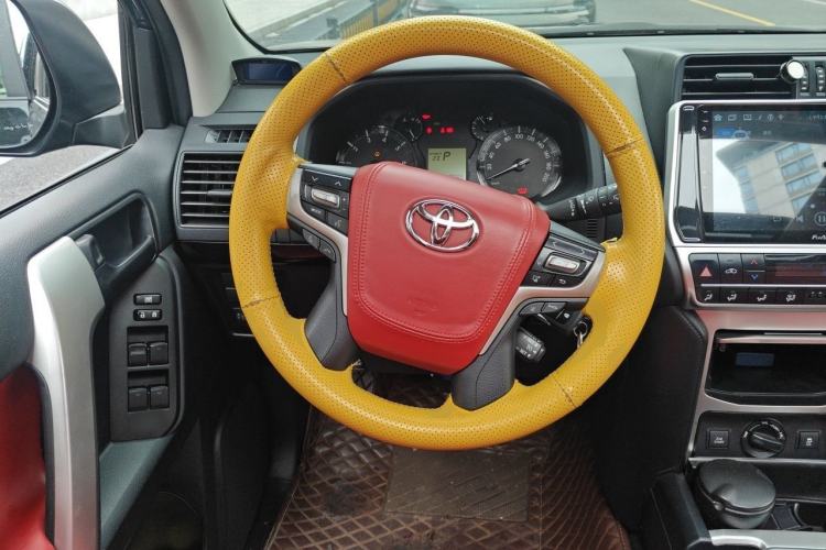 Used Toyota Prado  Steering Wheel