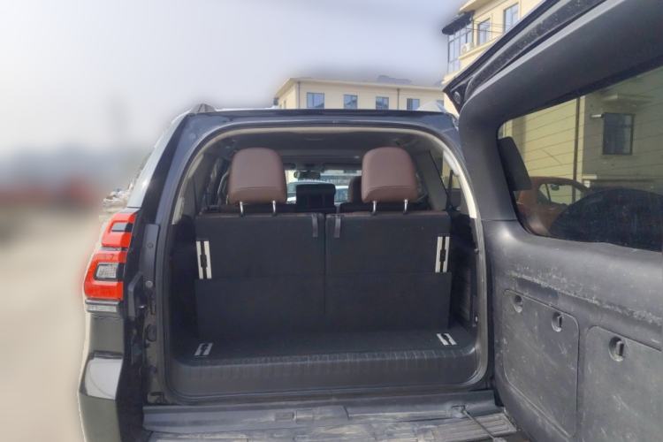 Used Toyota Prado 2019 3.5L Automatic TX-L Deluxe Edition with Rear-Mounted Spare Tire Trunk