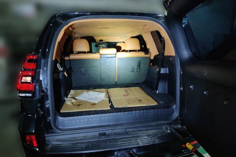 Used Toyota Prado  Trunk