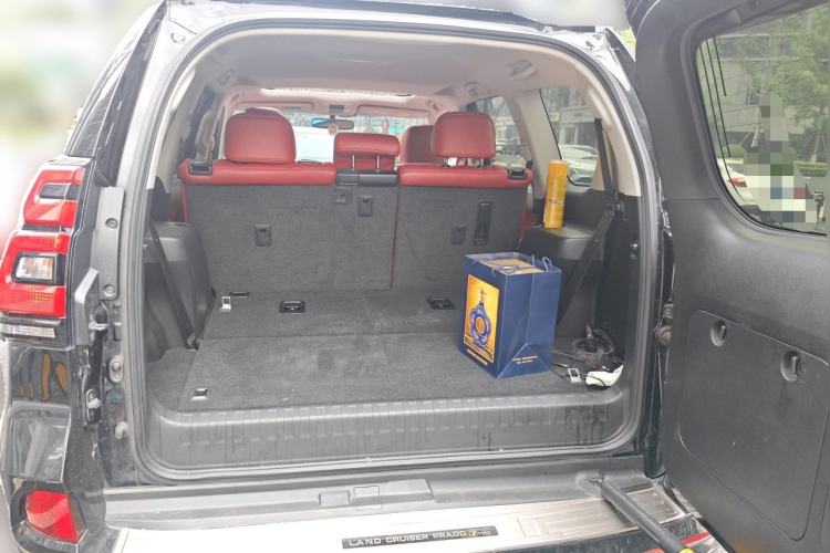 Used Toyota Prado  Trunk