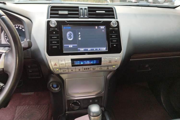 Used Toyota Prado 2019 3.5L Automatic TX-L Deluxe Edition Audio And AC Panel