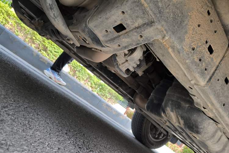 Used Toyota Prado 2019 3.5L Automatic TX-L Deluxe Edition with Rear-Mounted Spare Tire Chassis Front Left