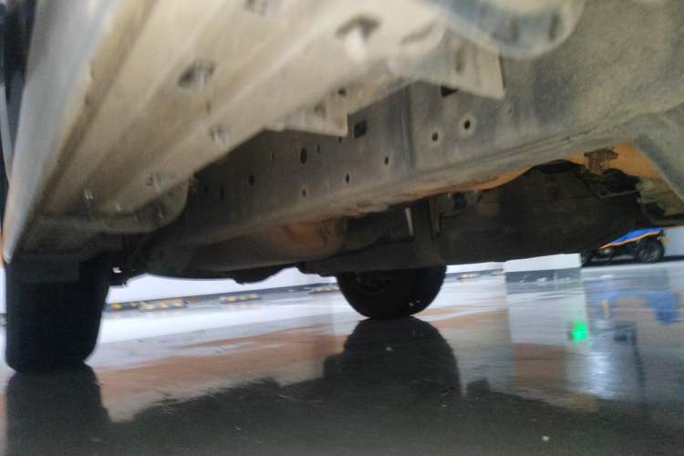 Used Toyota Prado 2019 3.5L Automatic TX-L Deluxe Edition with Rear-Mounted Spare Tire Chassis Front Right