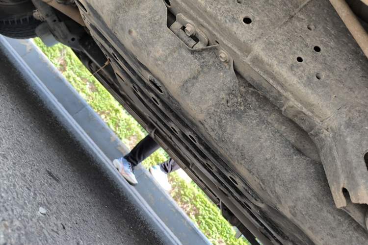 Used Toyota Prado 2019 3.5L Automatic TX-L Deluxe Edition with Rear-Mounted Spare Tire Chassis Rear Left