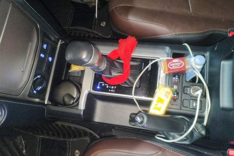 Used Toyota Prado 2019 3.5L Automatic TX-L Deluxe Edition with Rear-Mounted Spare Tire Gear Lever