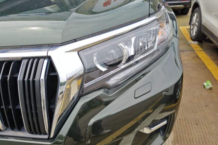 Used Toyota Prado 2019 3.5L Automatic TX-L Deluxe Edition Left Front Headlight