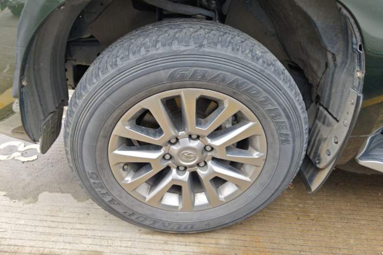 Used Toyota Prado 2019 3.5L Automatic TX-L Deluxe Edition Left Front Wheel Hub