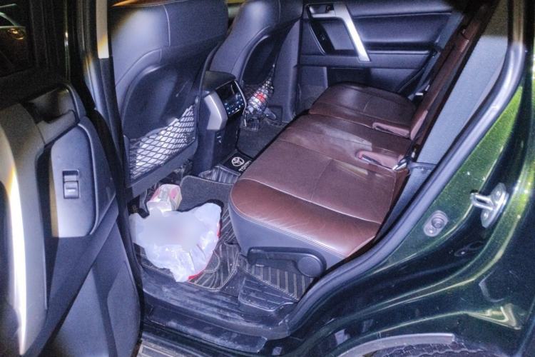 Used Toyota Prado 2019 3.5L Automatic TX-L Deluxe Edition with Rear-Mounted Spare Tire Left Rear Seat