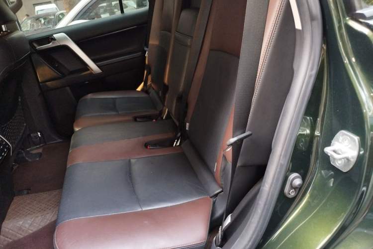 Used Toyota Prado 2019 3.5L Automatic TX-L Deluxe Edition Left Rear Seat