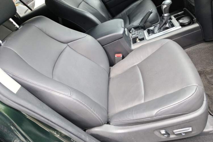 Used Toyota Prado 2019 3.5L Automatic TX-L Deluxe Edition Right Front Seat
