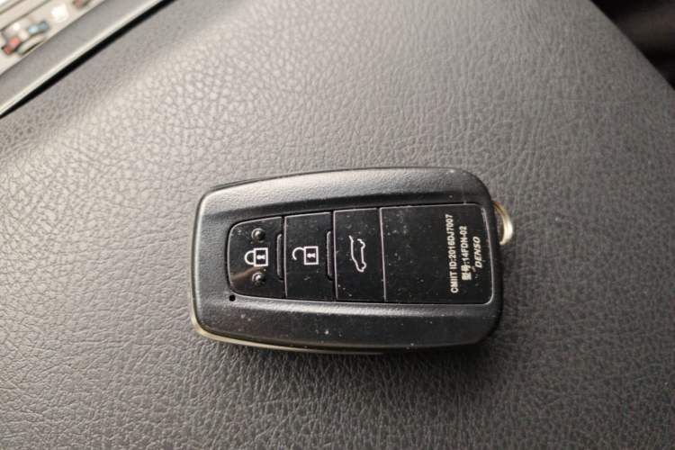 Used Toyota Prado 2019 3.5L Automatic TX-L Deluxe Edition Vehicle Key