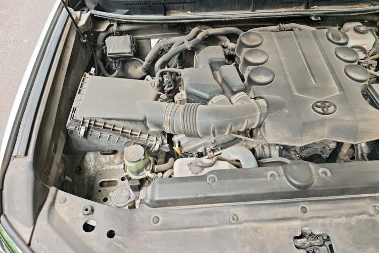 Used Toyota Prado  Engine Bay Right