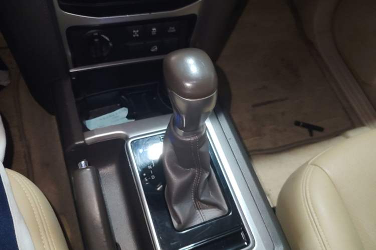 Used Toyota Prado  Gear Lever