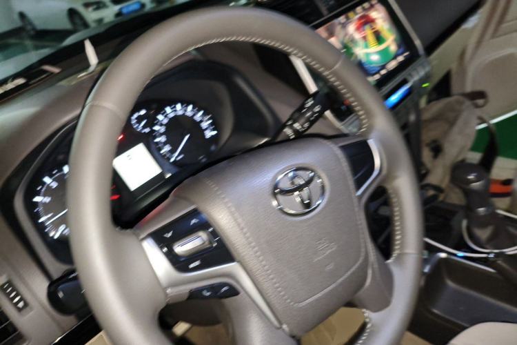 Used Toyota Prado  Steering Wheel