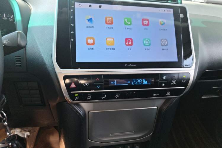 Used Toyota Prado  Audio And AC Panel