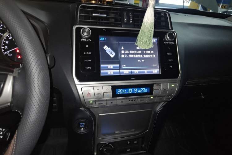Used Toyota Prado 2019 3.5L Automatic TX-L Deluxe Edition with Rear-Mounted Spare Tire Audio And AC Panel