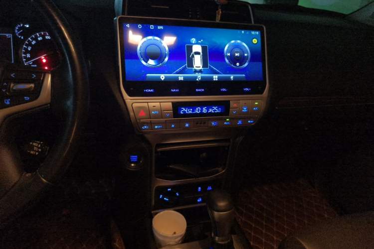 Used Toyota Prado 2019 3.5L Automatic TX-L Deluxe Edition Audio And AC Panel