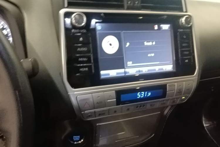 Used Toyota Prado 2019 3.5L Automatic TX-L Deluxe Edition with Rear-Mounted Spare Tire Audio And AC Panel