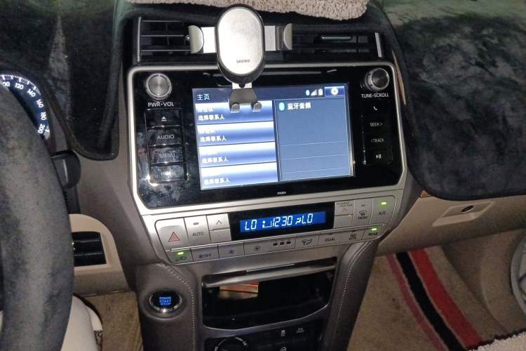 Used Toyota Prado 2019 3.5L Automatic TX-L Deluxe Edition with Rear-Mounted Spare Tire Audio And AC Panel