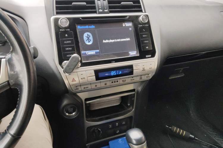 Used Toyota Prado  Audio And AC Panel