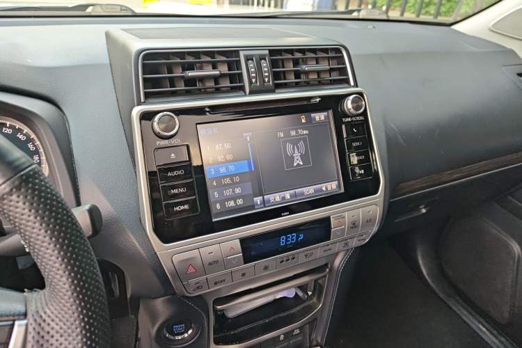 Used Toyota Prado 2019 3.5L Automatic TX-L Deluxe Edition with Rear-Mounted Spare Tire Audio And AC Panel