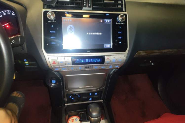 Used Toyota Prado 2019 3.5L Automatic TX-L Deluxe Edition Audio And AC Panel