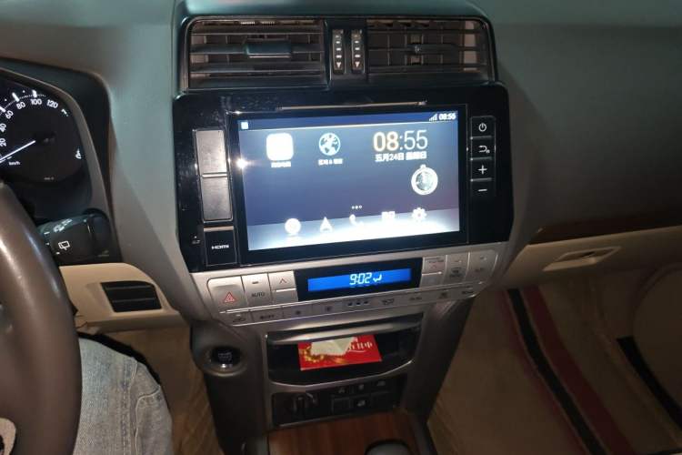 Used Toyota Prado 2019 4.0L GX-R Dubai Edition – Middle East Audio And AC Panel
