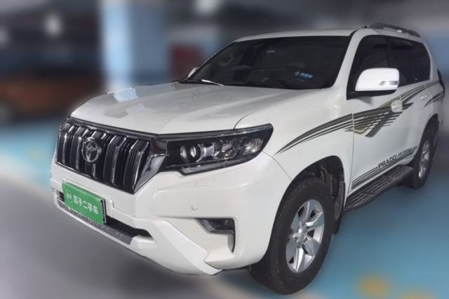 Used Toyota Prado 2019 Prado, 4.0L, automatic, 7 seats, parallel import