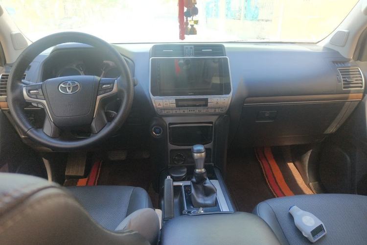 Used Toyota Prado 2019 3.5L Automatic TX-L Deluxe Edition with Rear-Mounted Spare Tire Center Console