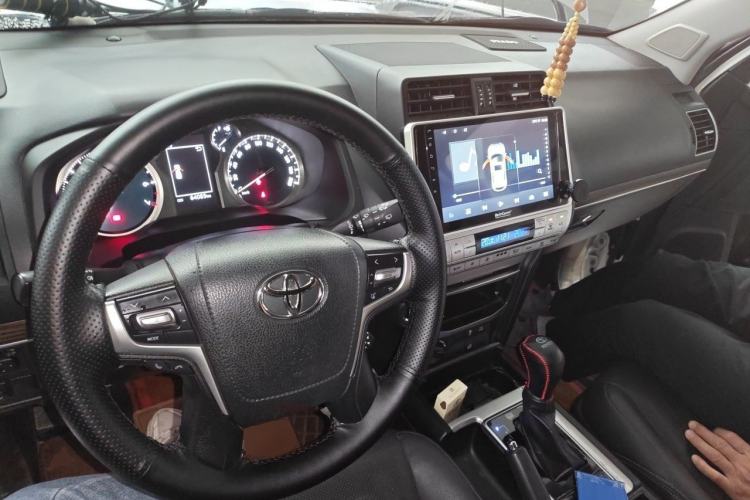 Used Toyota Prado 2019 3.5L Automatic TX-L Deluxe Edition with Rear-Mounted Spare Tire Center Console