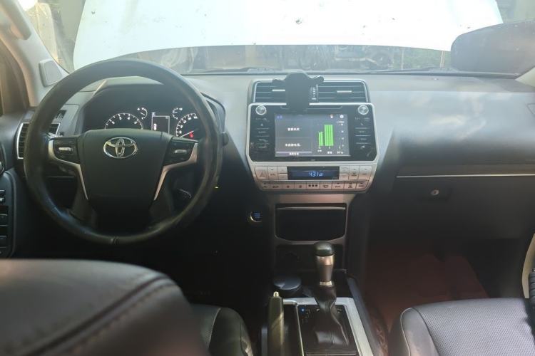 Used Toyota Prado 2019 3.5L Automatic TX-L Deluxe Edition with Rear-Mounted Spare Tire Center Console