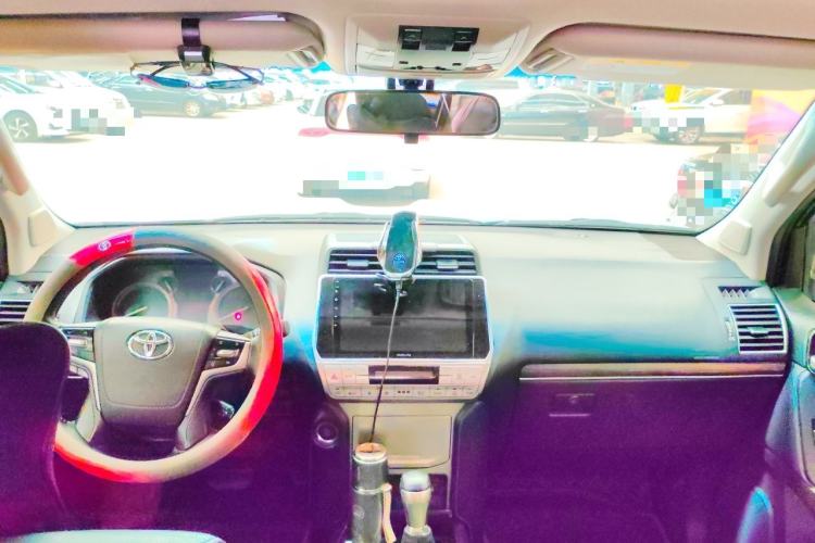 Used Toyota Prado 2019 3.5L Automatic TX-L Deluxe Edition with Rear-Mounted Spare Tire Center Console