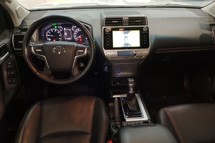 Used Toyota Prado 2019 3.5L Automatic TX-L Deluxe Edition with Rear-Mounted Spare Tire Center Console