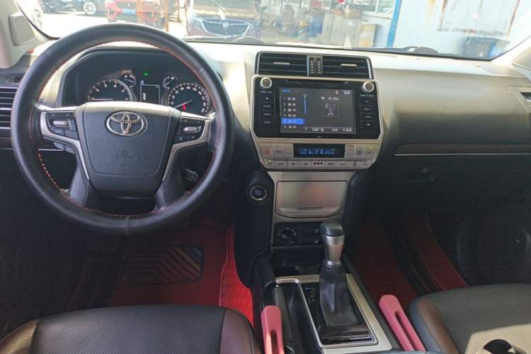 Used Toyota Prado 2019 3.5L Automatic TX-L Deluxe Edition with Rear-Mounted Spare Tire Center Console