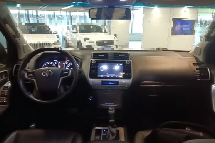 Used Toyota Prado 2019 3.5L Automatic TX-L Deluxe Edition with Rear-Mounted Spare Tire Center Console