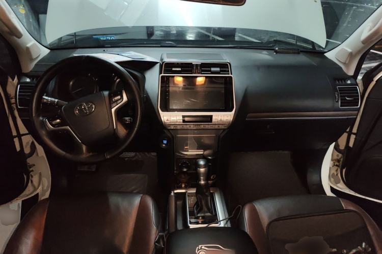 Used Toyota Prado 2019 3.5L Automatic TX-L Deluxe Edition with Rear-Mounted Spare Tire Center Console