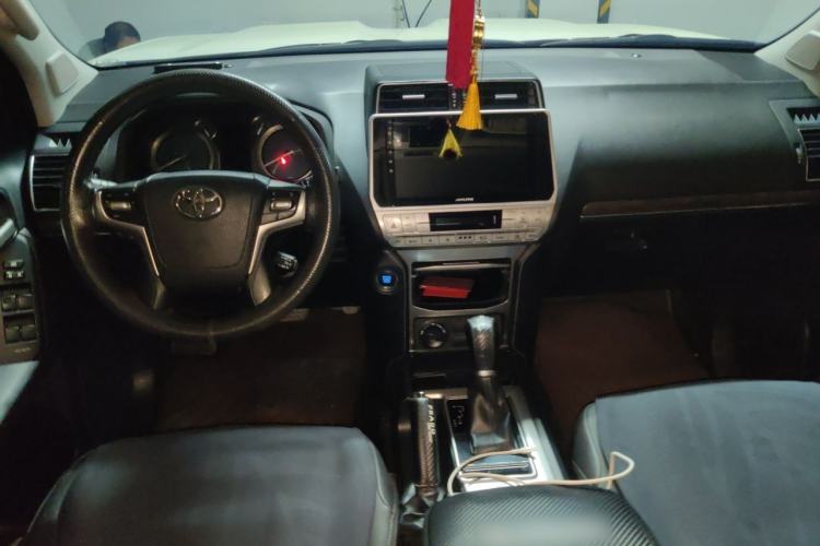 Used Toyota Prado 2019 3.5L Automatic TX-L Deluxe Edition with Rear-Mounted Spare Tire Center Console