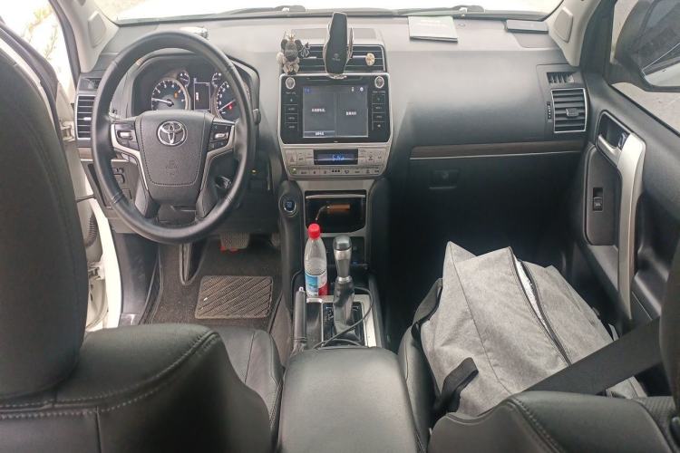 Used Toyota Prado 2019 3.5L Automatic TX-L Deluxe Edition with Rear-Mounted Spare Tire Center Console