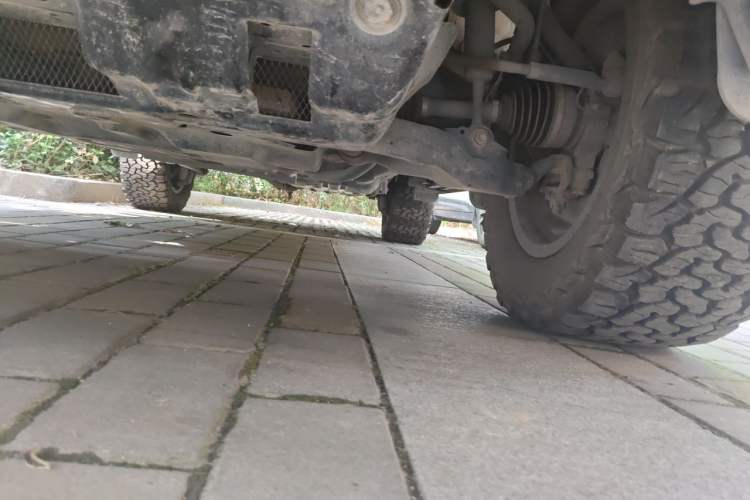 Used Toyota Prado 2019 3.5L Automatic TX-L Deluxe Edition with Rear-Mounted Spare Tire Chassis Front
