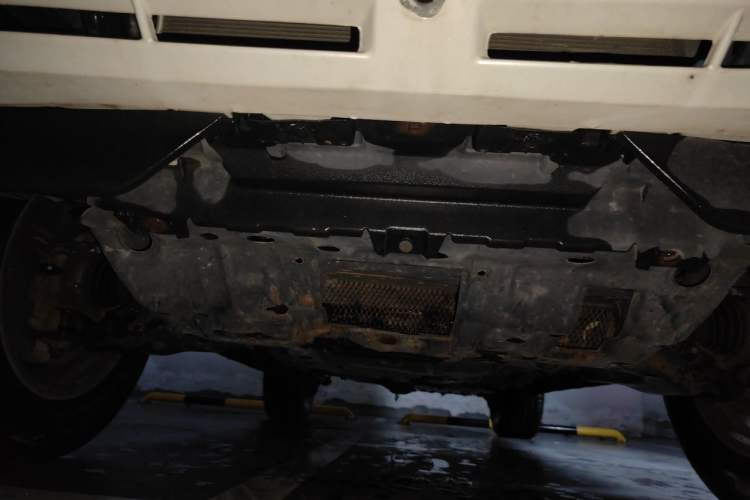 Used Toyota Prado 2019 3.5L Automatic TX-L Deluxe Edition with Rear-Mounted Spare Tire Chassis Front