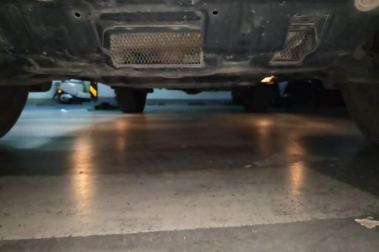 Used Toyota Prado 2019 3.5L Automatic TX-L Deluxe Edition with Rear-Mounted Spare Tire Chassis Front
