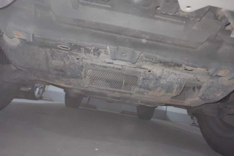 Used Toyota Prado 2019 3.5L Automatic TX-L Deluxe Edition with Rear-Mounted Spare Tire Chassis Front
